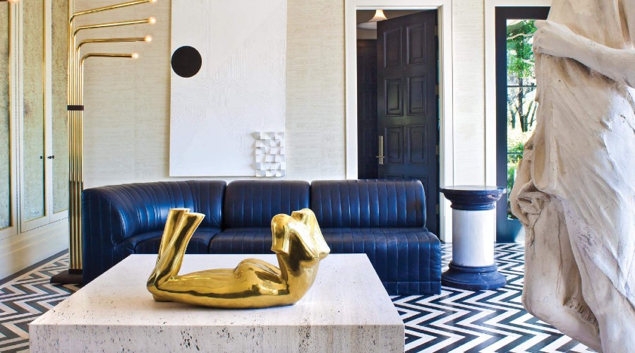 Modern Living Room Decor: Bold Colors To Embrace