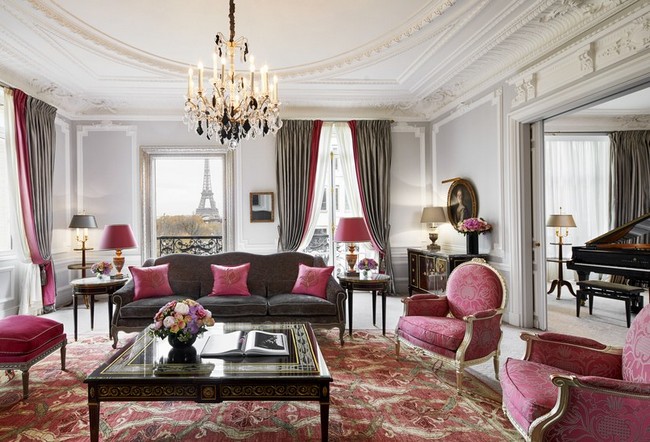Be Mesmerized by the Most Glamorous Hotel Suites in Paris 1 glamorous hotel suites in Paris