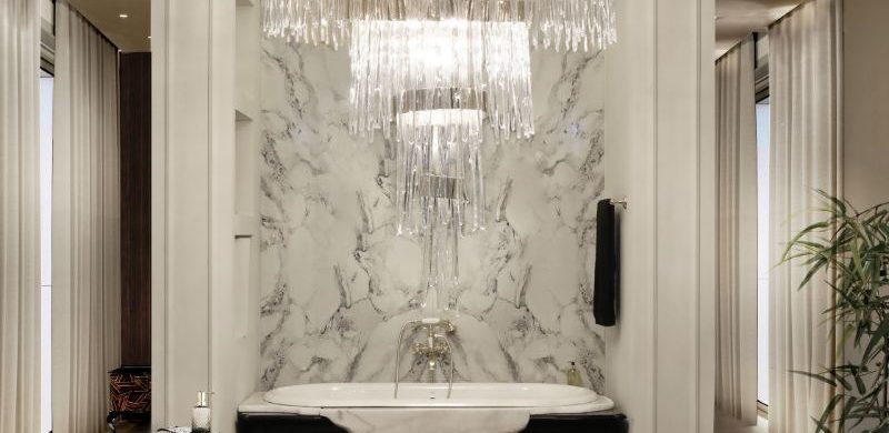 Embellish Your Bathroom With The Most Stunning Pieces!