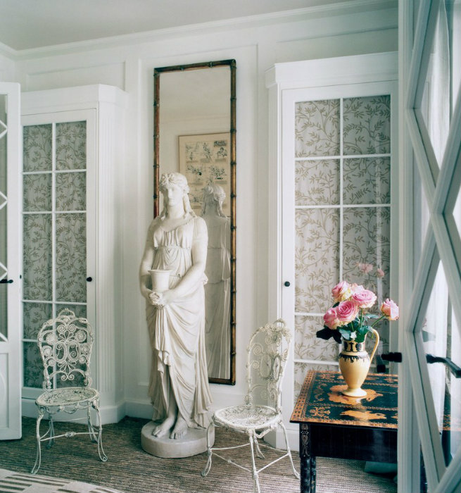 Inside A Paris Apartment Beautifully Designed by Jacques Grange