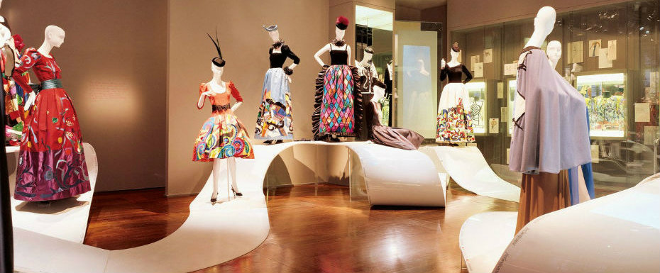 See the Interiors of Yves Saint Laurent's Former Shop in Paris