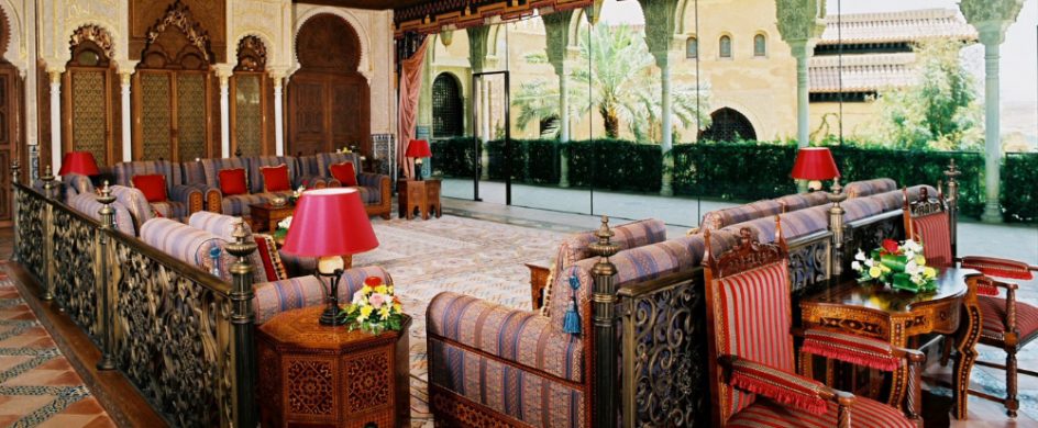 Xavier Cartron: Impressive Design Projects with Luxurious Rugs